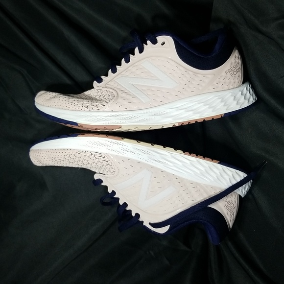 New Balance Women's Fresh Foam ZanteV4 Running size 8.5 Color:Conch Shell/Pigmen - Picture 9 of 17